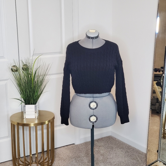 Fashion Nova Sweaters - Fashion Nova Sweater XL Black